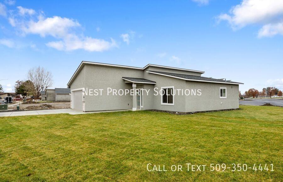 533 S Dorsing St - Photo 3 of 27