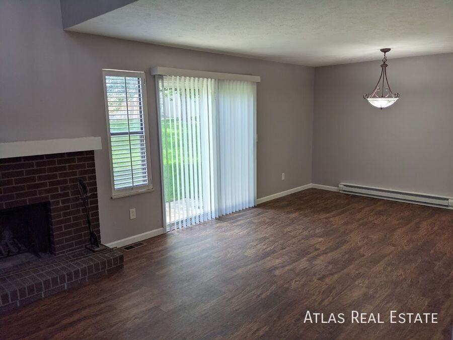 13917 E Oxford Pl - Photo 4 of 17