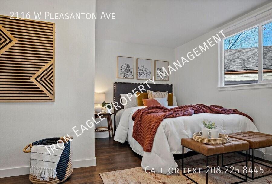 2116 West Pleasanton Avenue - Photo 6 of 12