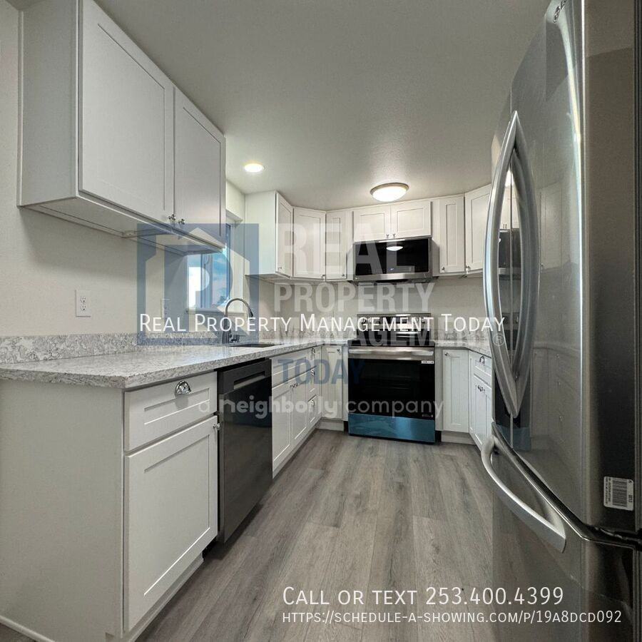 1204 S 54th St #1204 - Photo 3 of 15