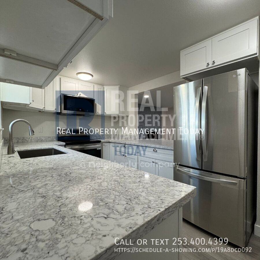 1204 S 54th St #1204 - Photo 5 of 15