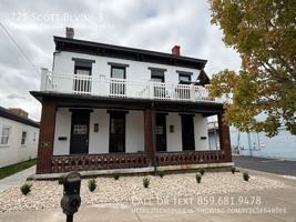 featured image of 721 Scott St #3