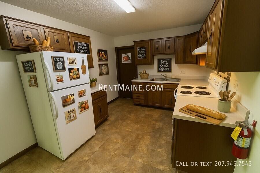 14 Rancourt Ave #B - Photo 3 of 22