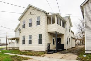 featured image of 2947 E 57th St #3