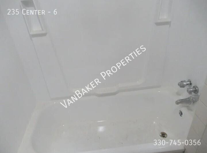 235 Center Road #6 - Photo 5 of 11