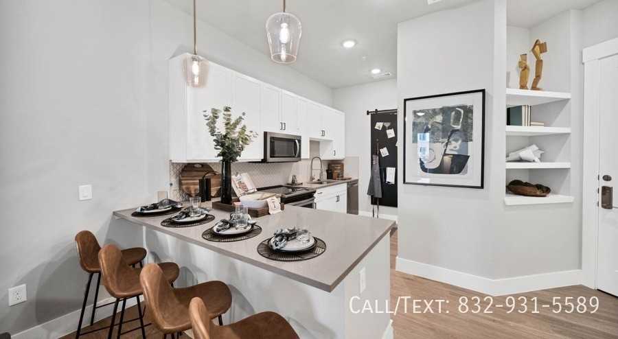 1508 Summer Street #TRHS1