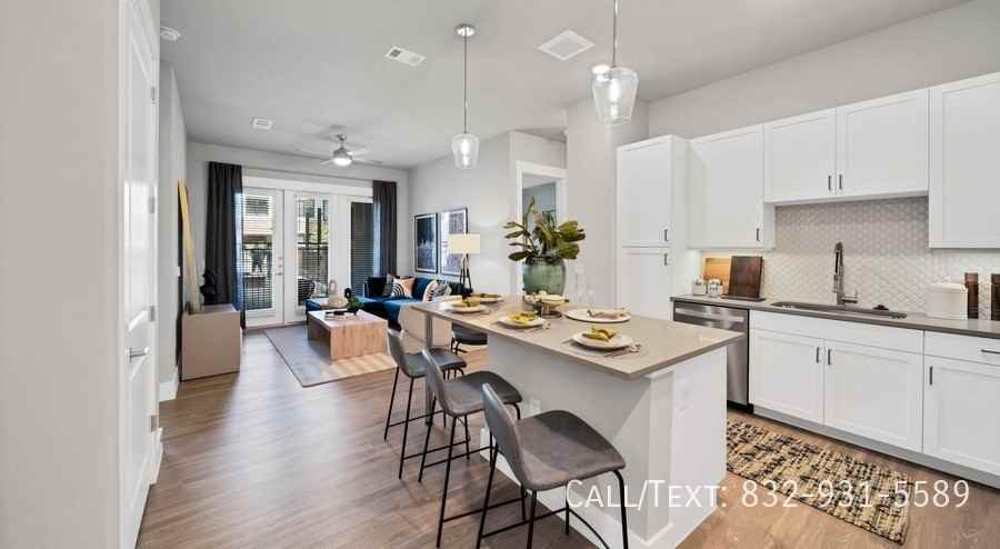 1508 Summer Street #TRHS2