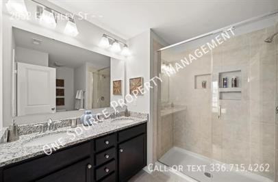 2052 Finchley St #1 - Photo 7 of 12