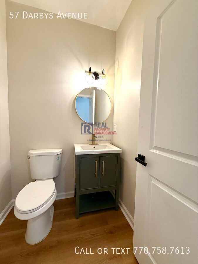 57 Darbys Ave - Photo 5 of 22