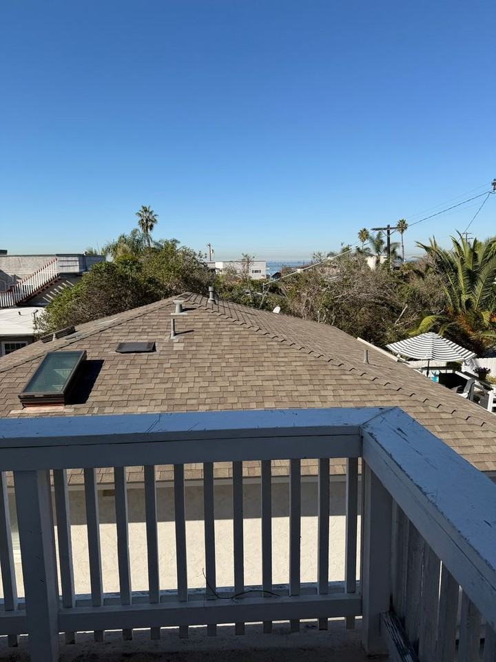 731-33 1/2 Beryl St - Photo 6 of 24