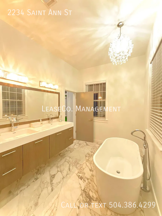 2234 Saint Ann Street - Photo 4 of 10