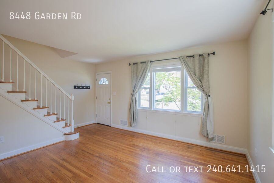 8448 Garden Rd - Photo 4 of 28