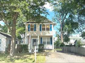 858 Selby Boulevard - Photo 1 of 1