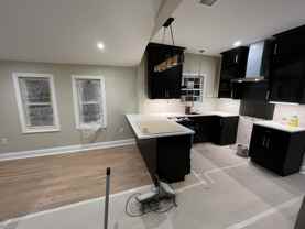 160 W Selden St #2 - Photo 1 of 1