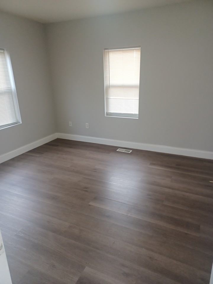 10567 Decker Ave #NA - Photo 5 of 16