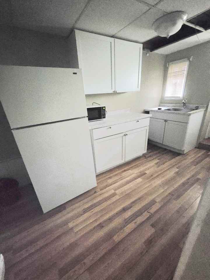 111 Redlyn St #NA - Photo 2 of 4