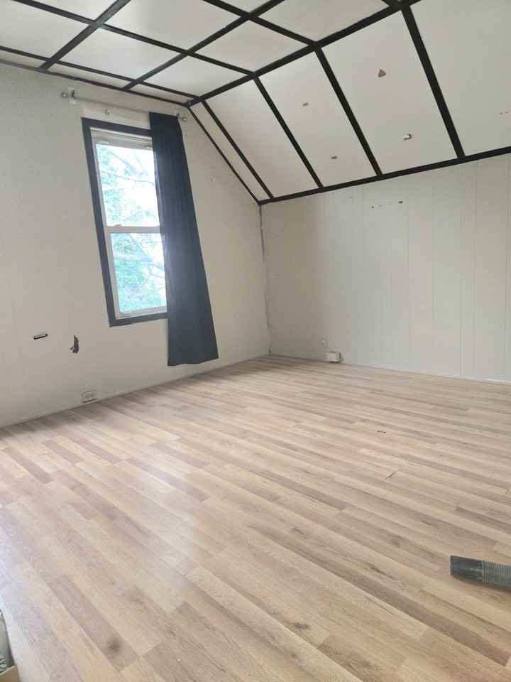111 Redlyn St #NA - Photo 3 of 4