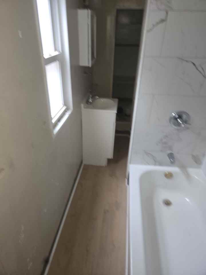 111 Redlyn St #NA - Photo 4 of 4