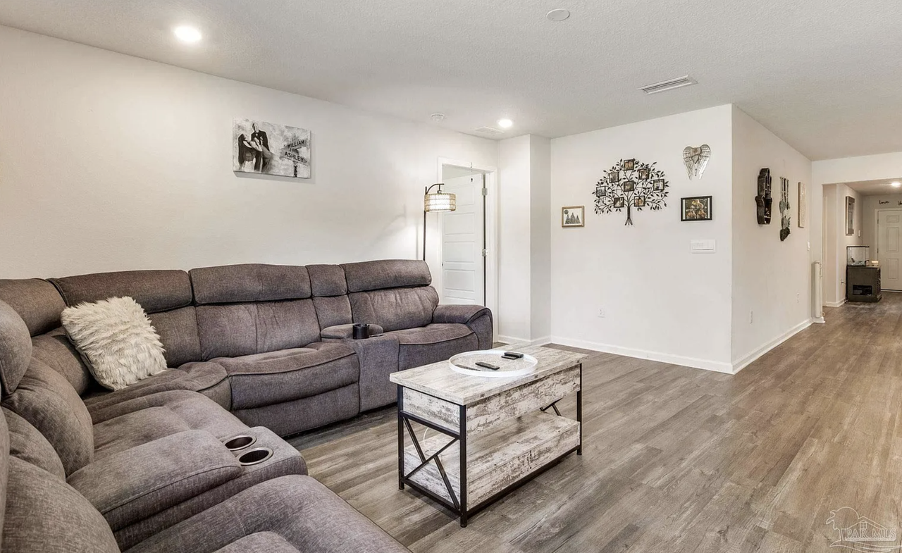 9768 Milleeloop #NA - Photo 5 of 50