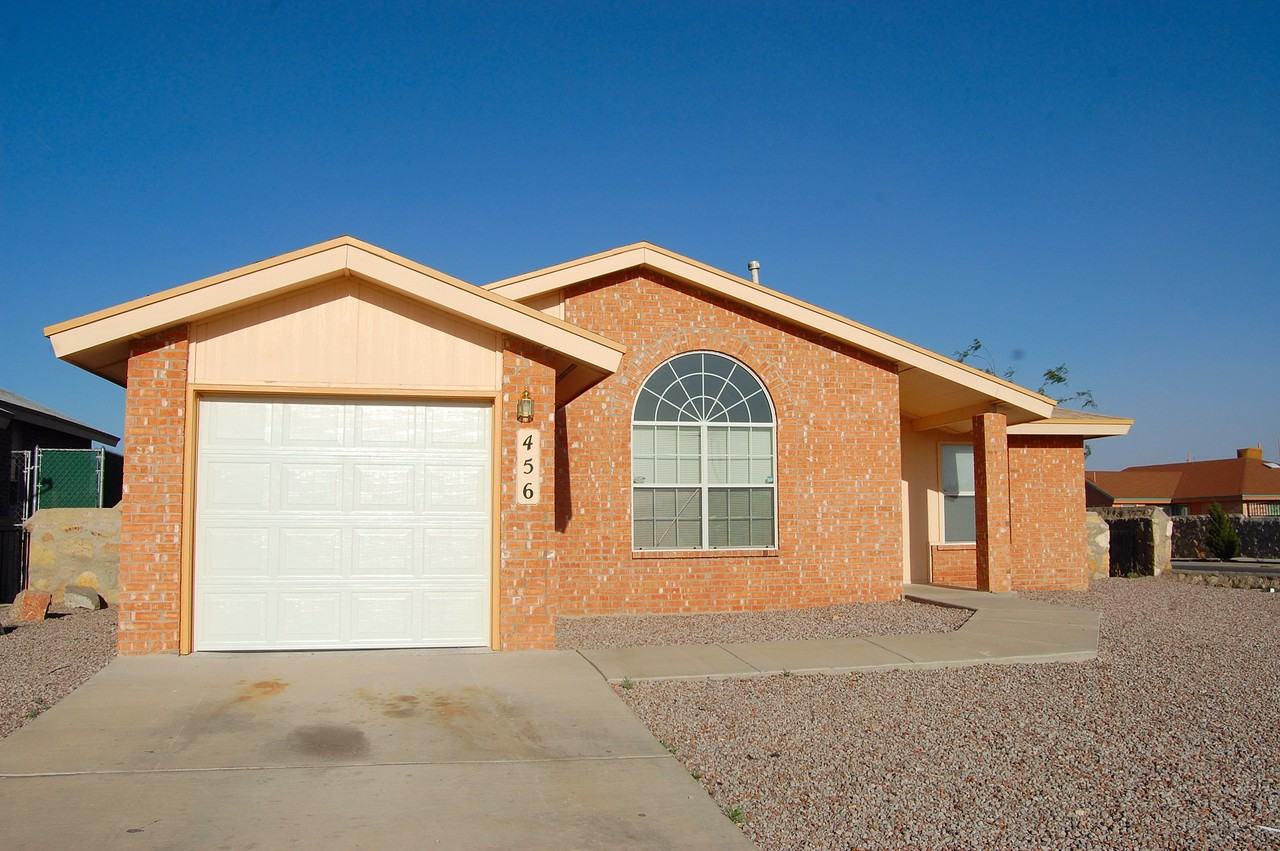 456 Von Bargen Dr #NA - Photo 4 of 9