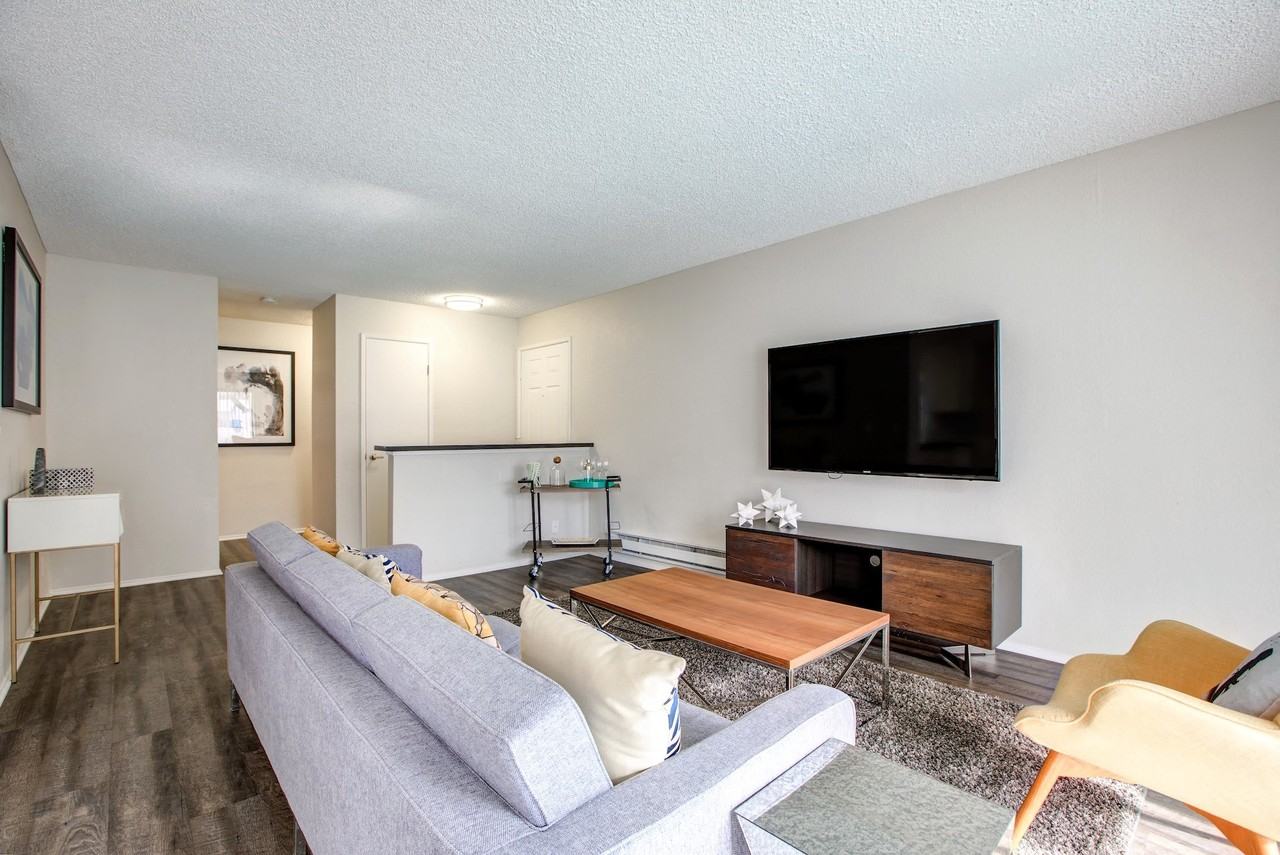 Vercanta Pleasanton - Photo 3 of 16