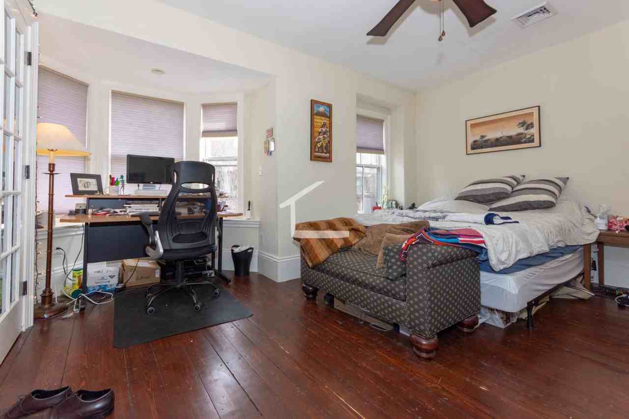 22 Worthington Street - Photo 4 of 12