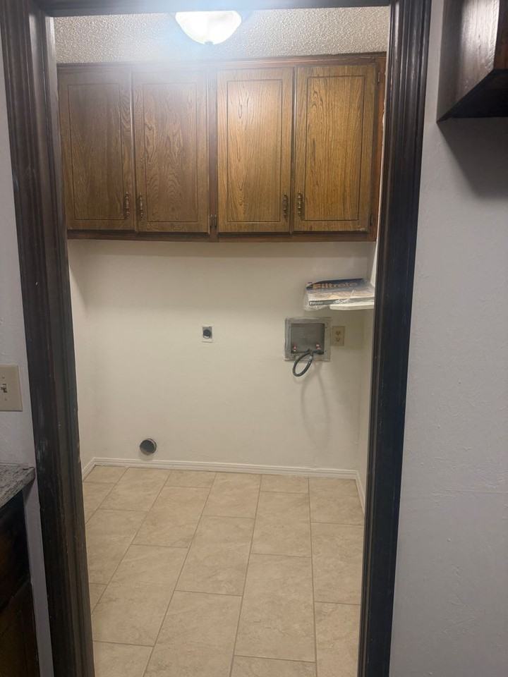 735 Willow Run - Photo 5 of 19