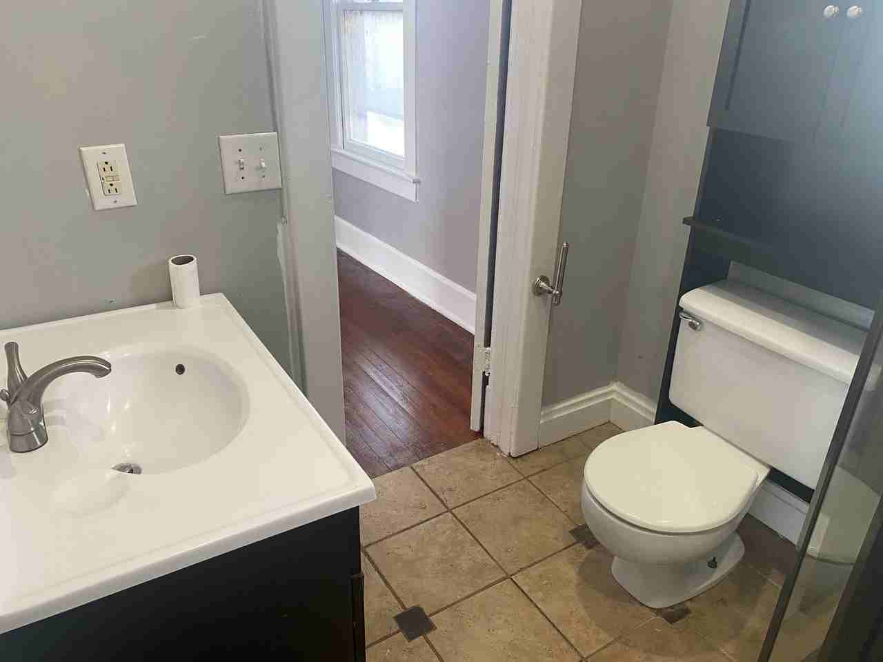 3625 State Line Rd - Photo 6 of 7