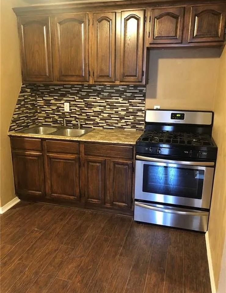 1008 Industrial Boulevard