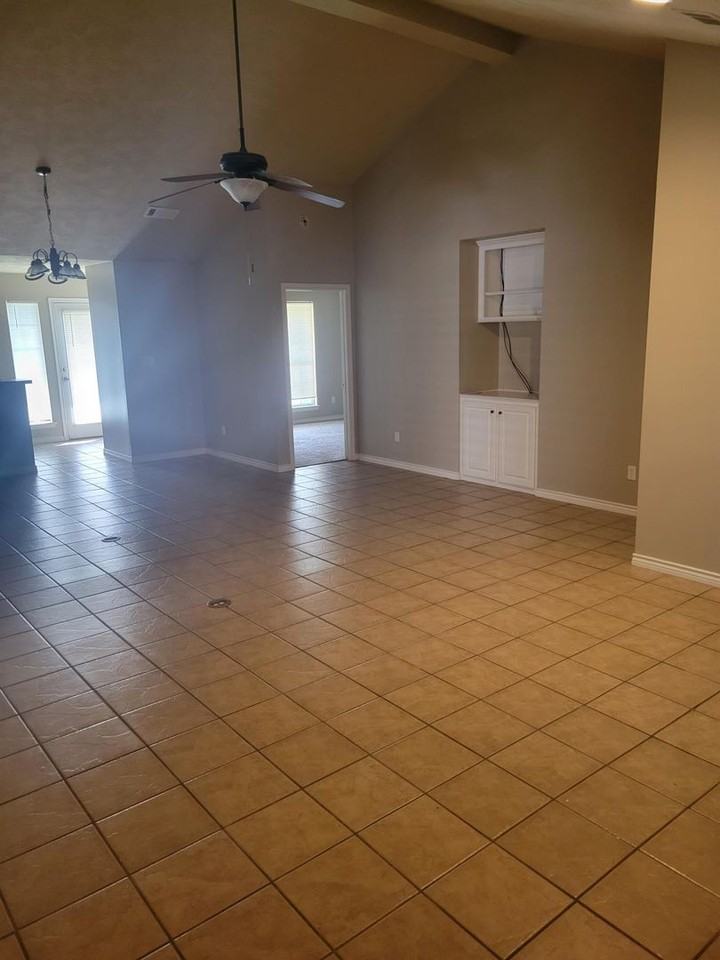 3526 Farah Dr - Photo 2 of 13