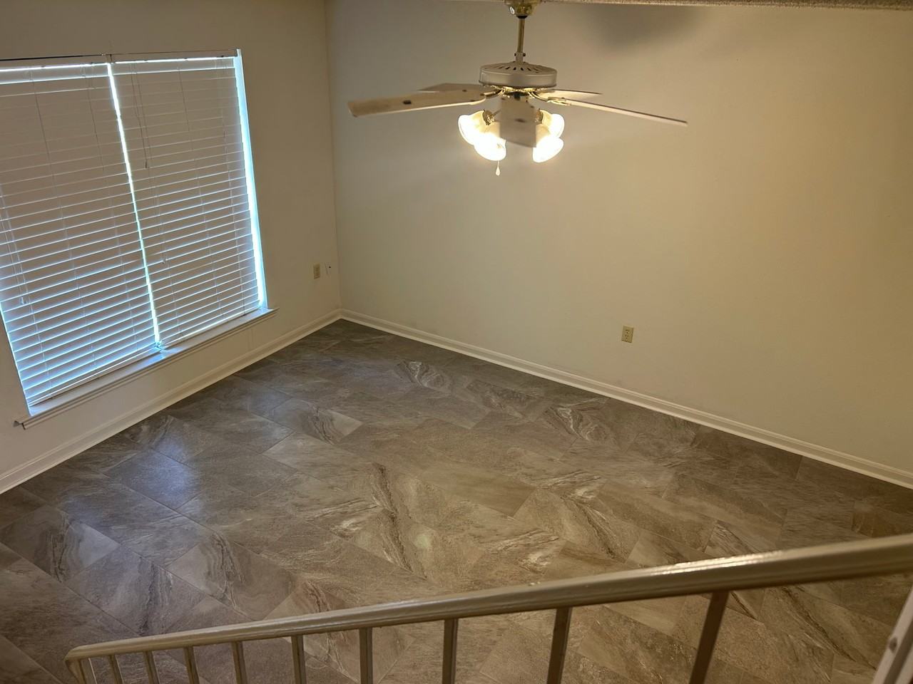 1535 Savannah Dr #1535 - Photo 3 of 8