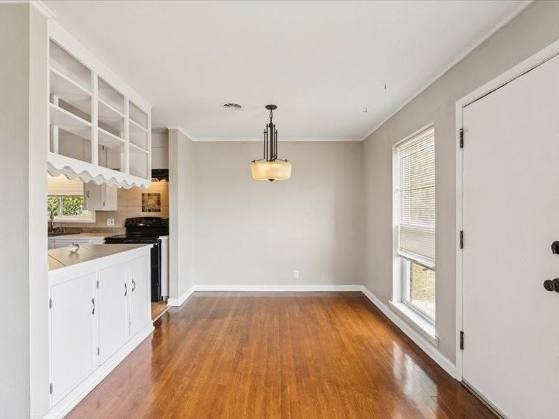 2607 S Maplewood Ave #NA - Photo 6 of 26