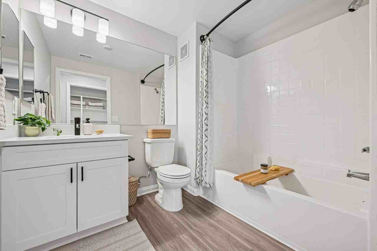 Bell Murrieta Springs - Photo 4 of 18