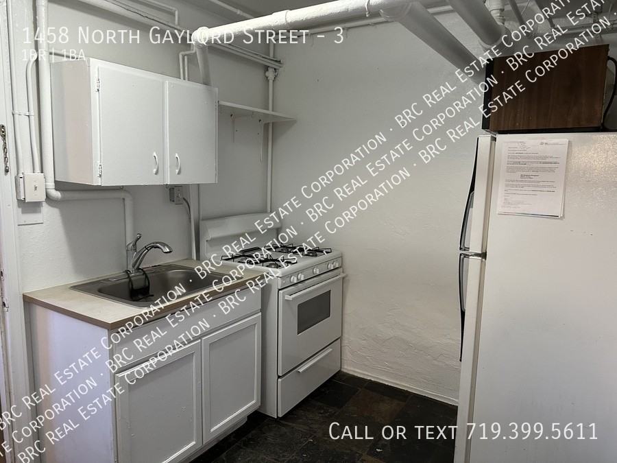 1458 N Gaylord St - Photo 3 of 6