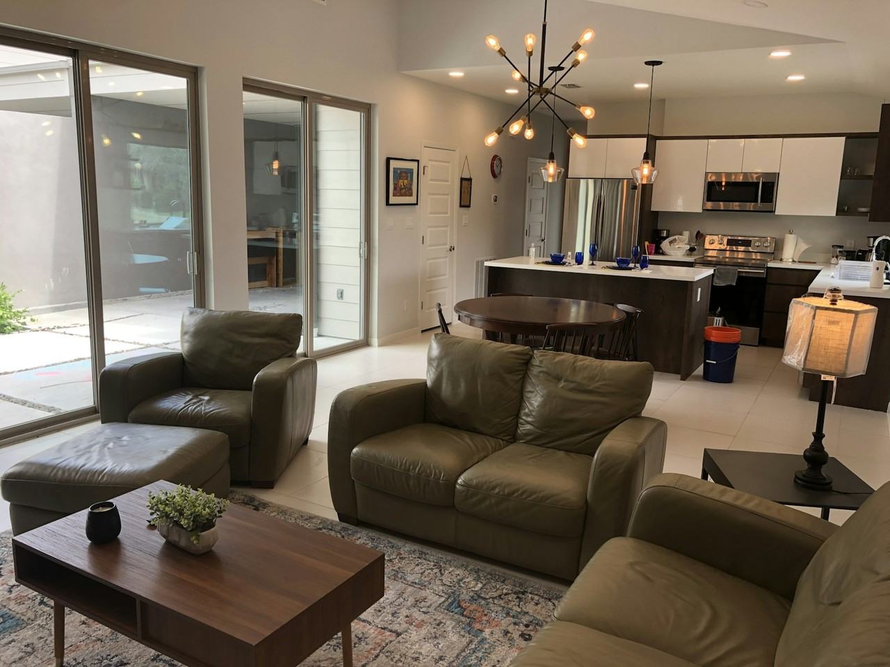 6314 Guinevere Drive - Photo 4 of 31