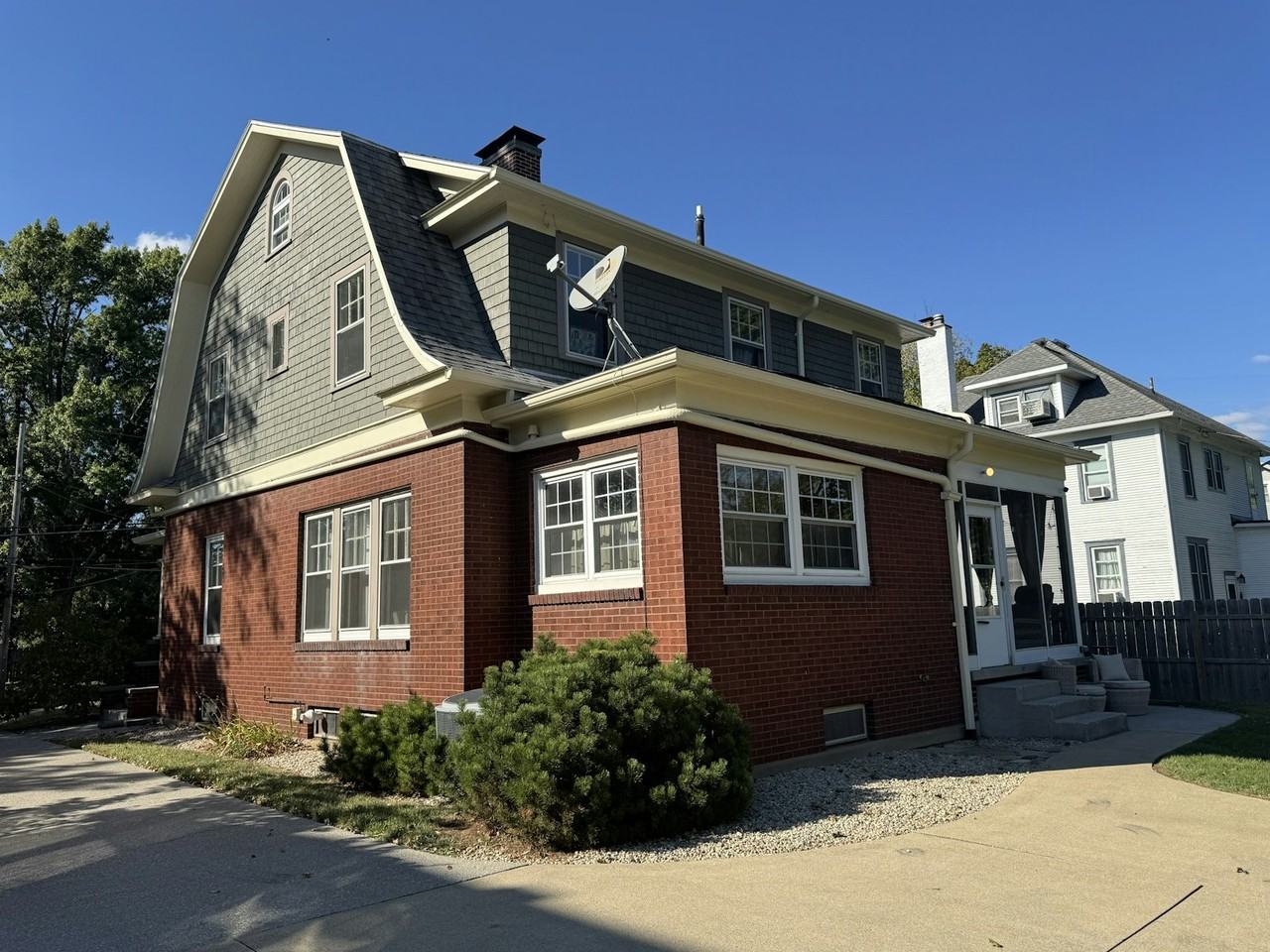 808 Castalia Street - Photo 3 of 49