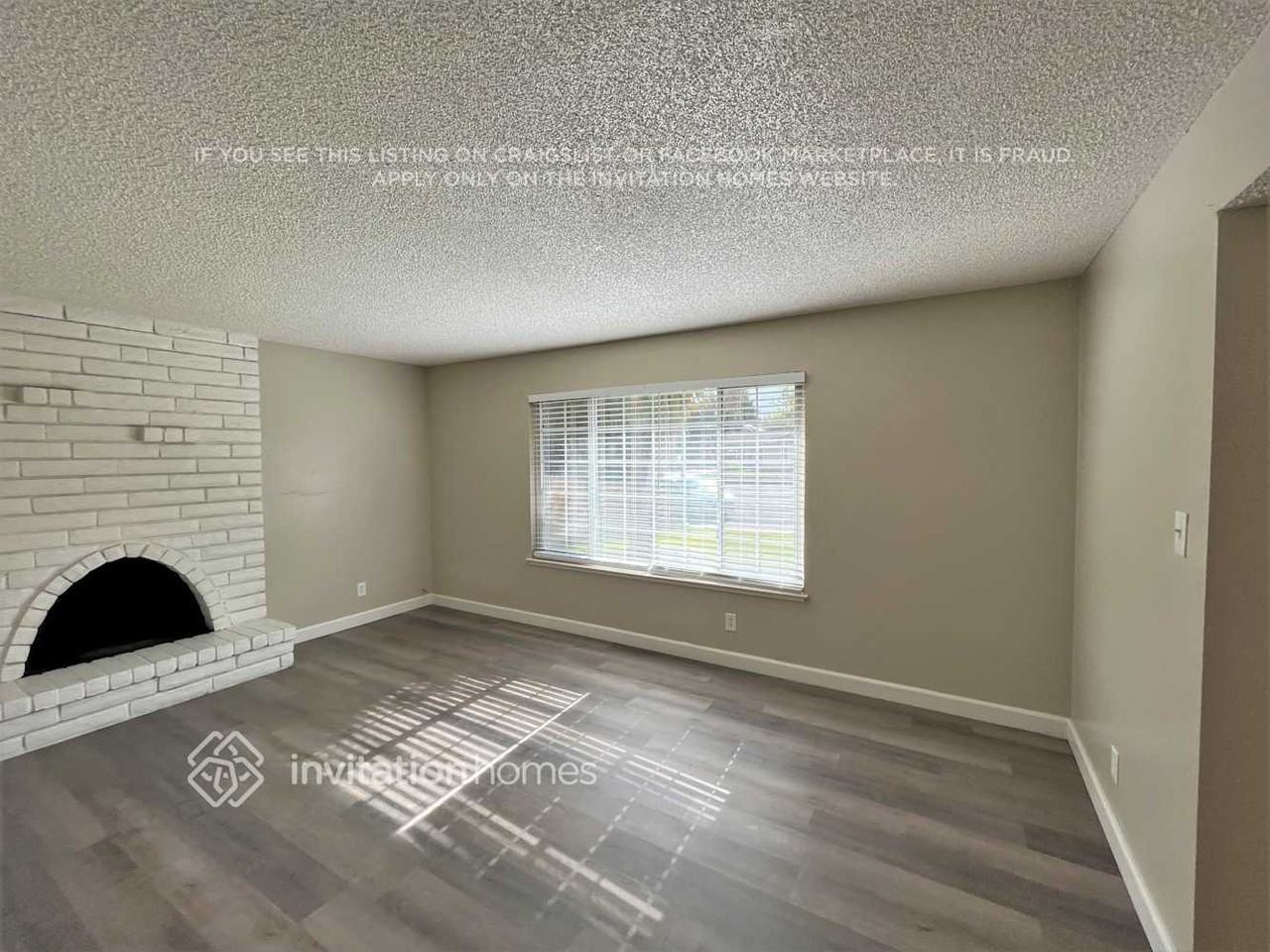 3078 Bridgeford Drive - Photo 3 of 17