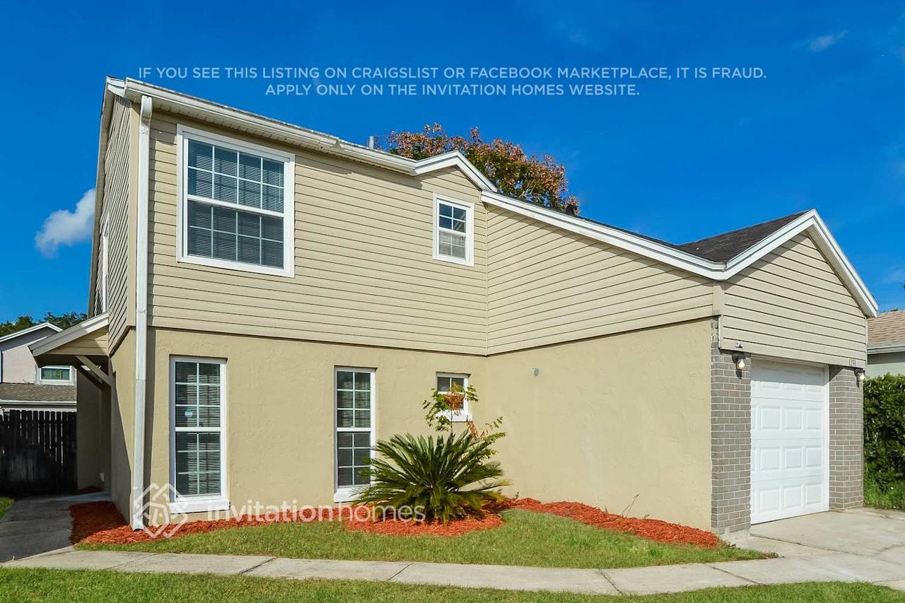 1233 Ashworth Drive - Photo 4 of 18