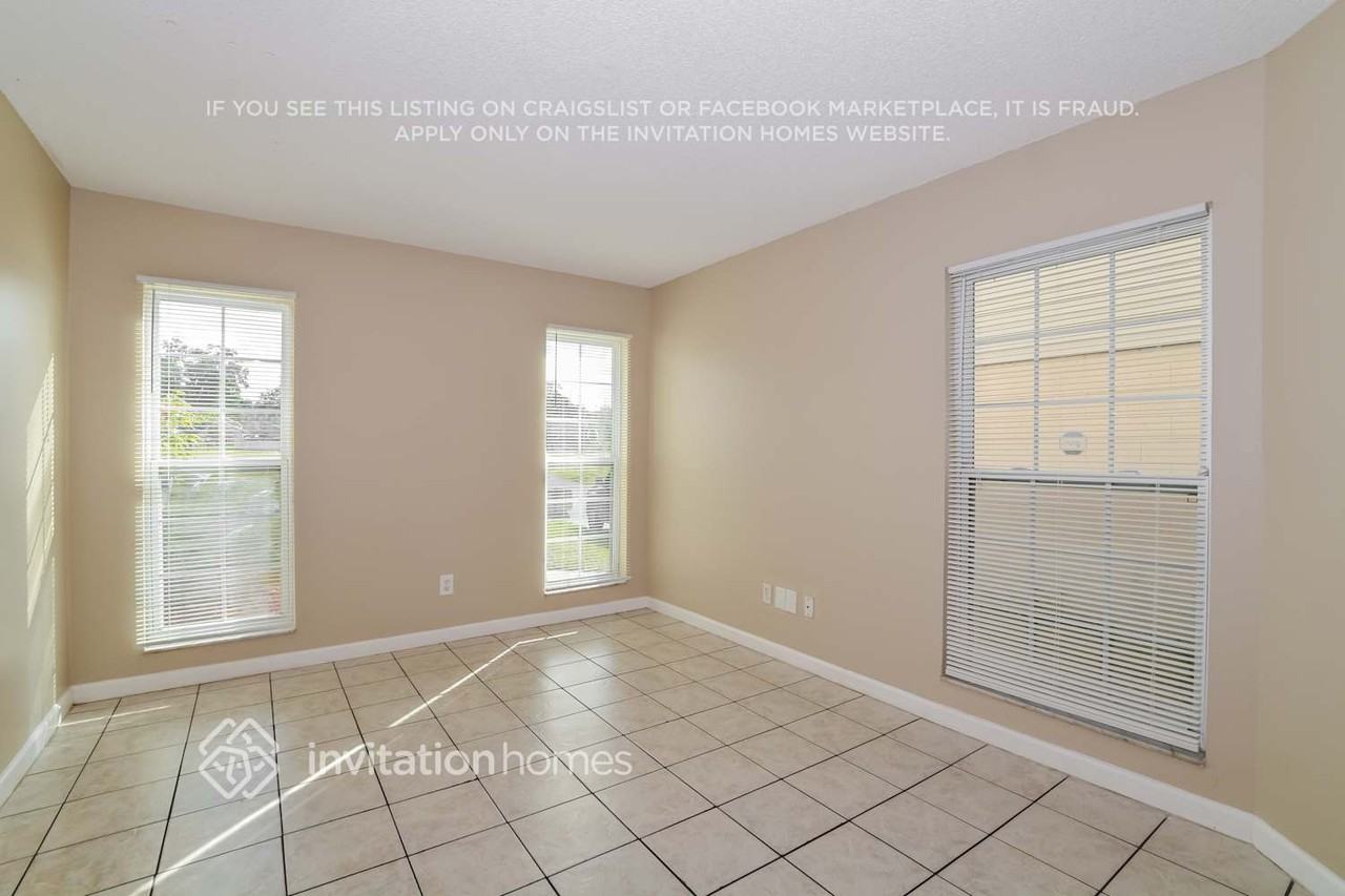 1233 Ashworth Drive - Photo 6 of 18