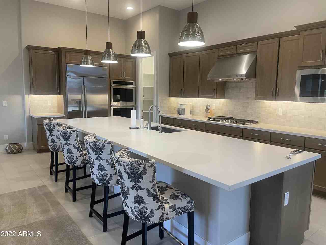 38500 N School House Rd Unit 39 #39