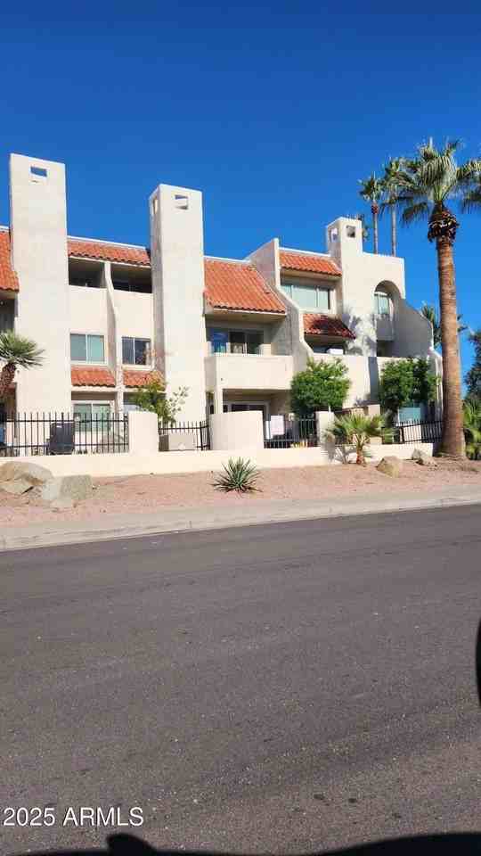 4330 North 5th Avenue #105 - Photo 2 of 18