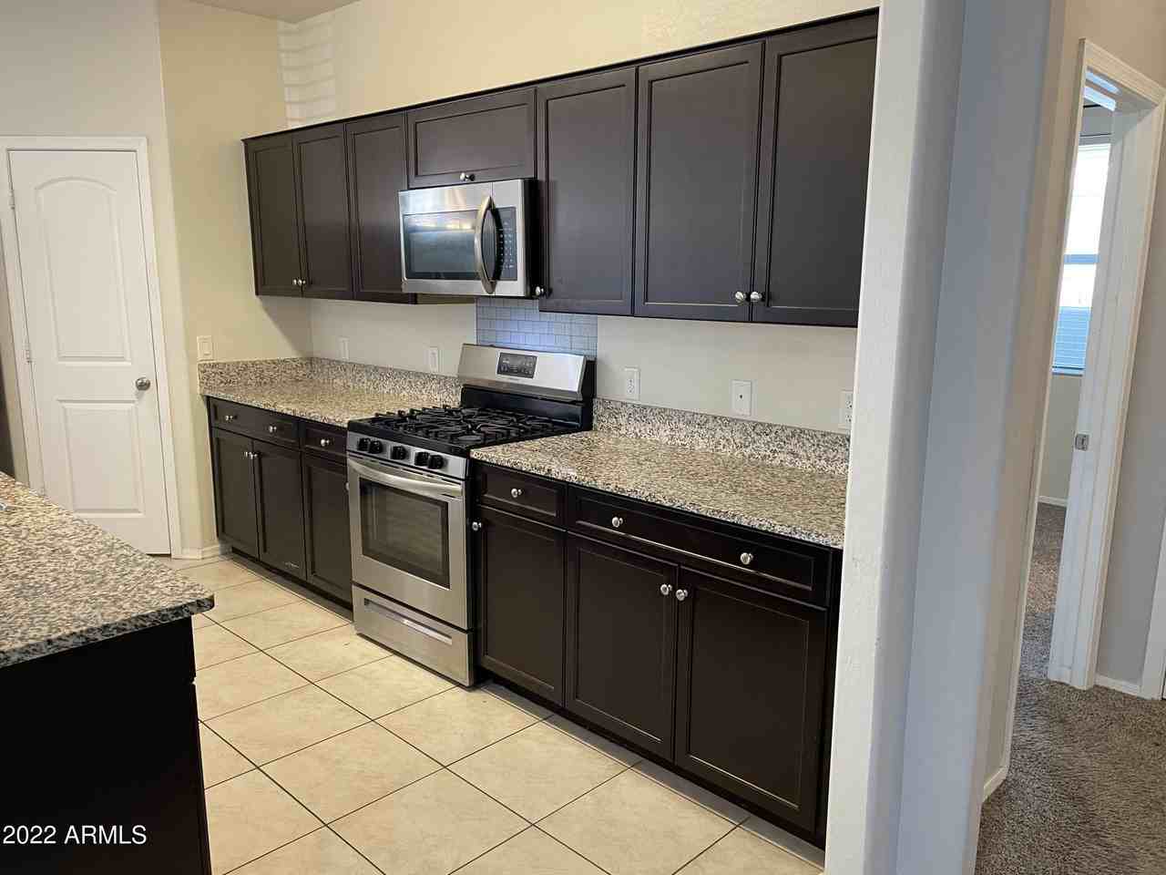 30012 W Monterey Dr - Photo 5 of 30