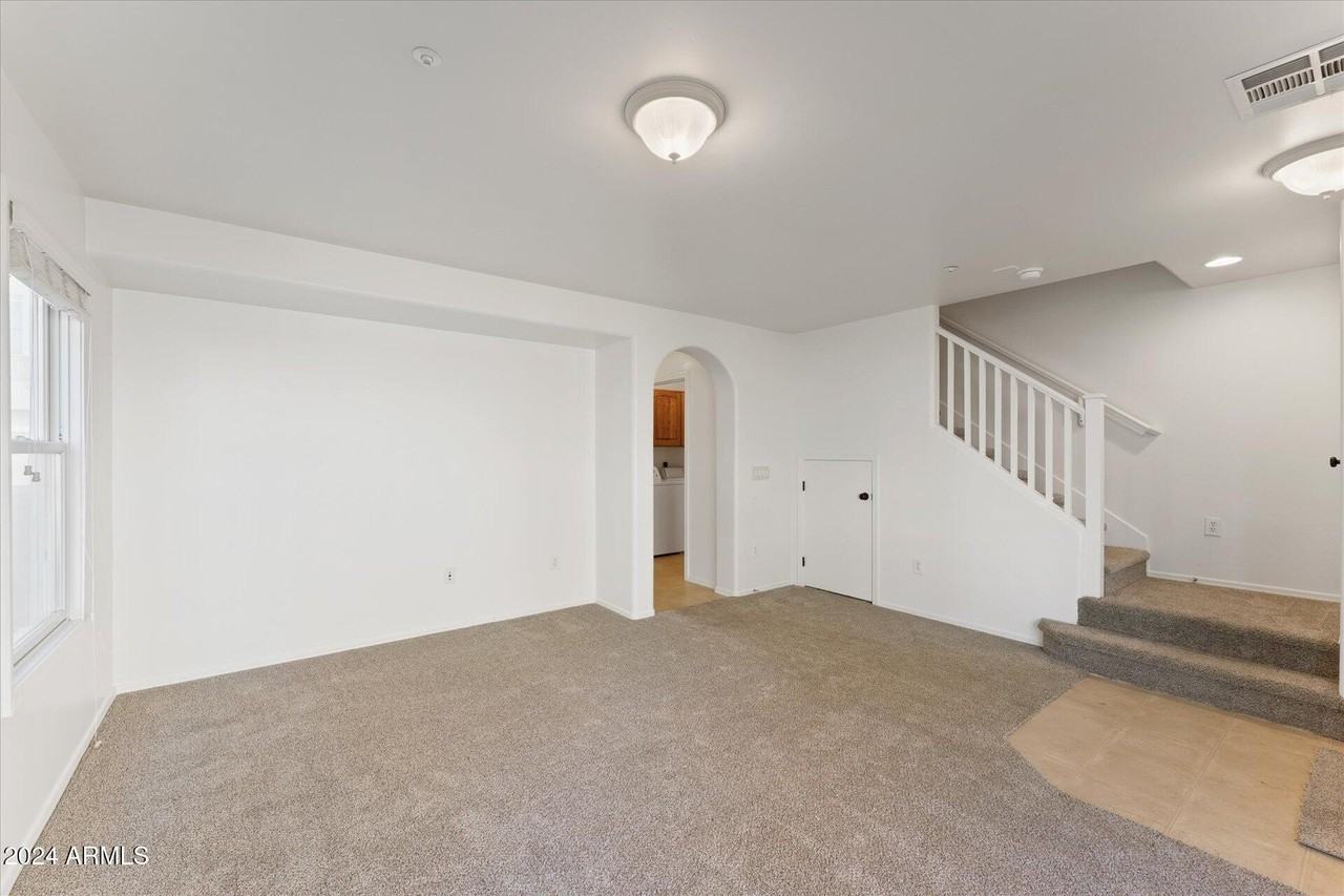 3636 Edna Drive - Photo 4 of 35