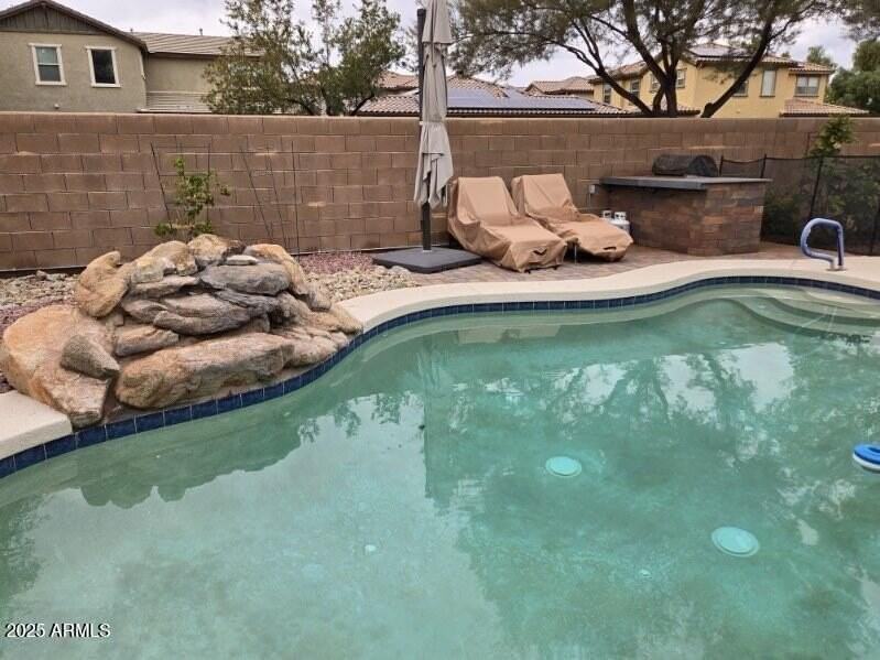 16376 W Roosevelt St - Photo 2 of 21