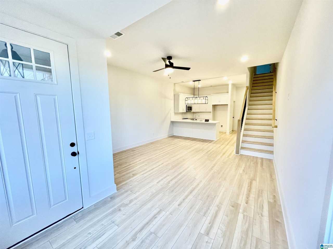 1710 MEERSTONE LANE - Photo 2 of 22