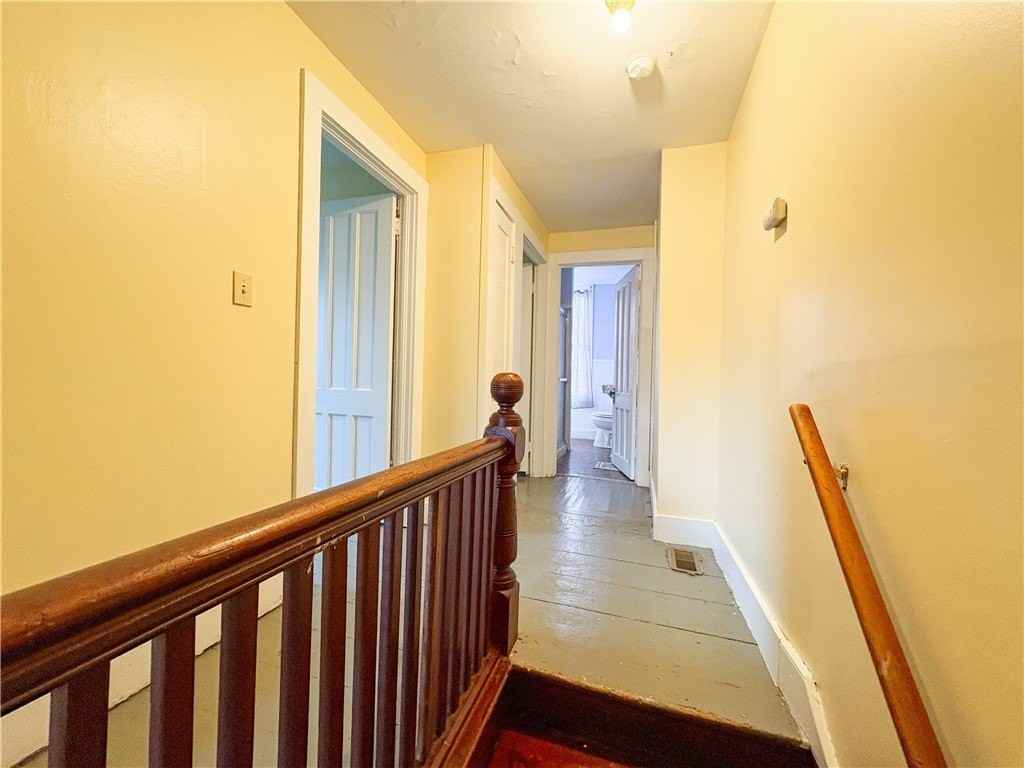 136 Main St - Photo 6 of 19