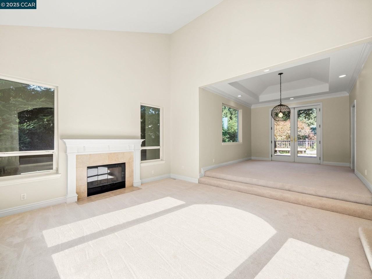 1420 Jackson Way - Photo 6 of 44