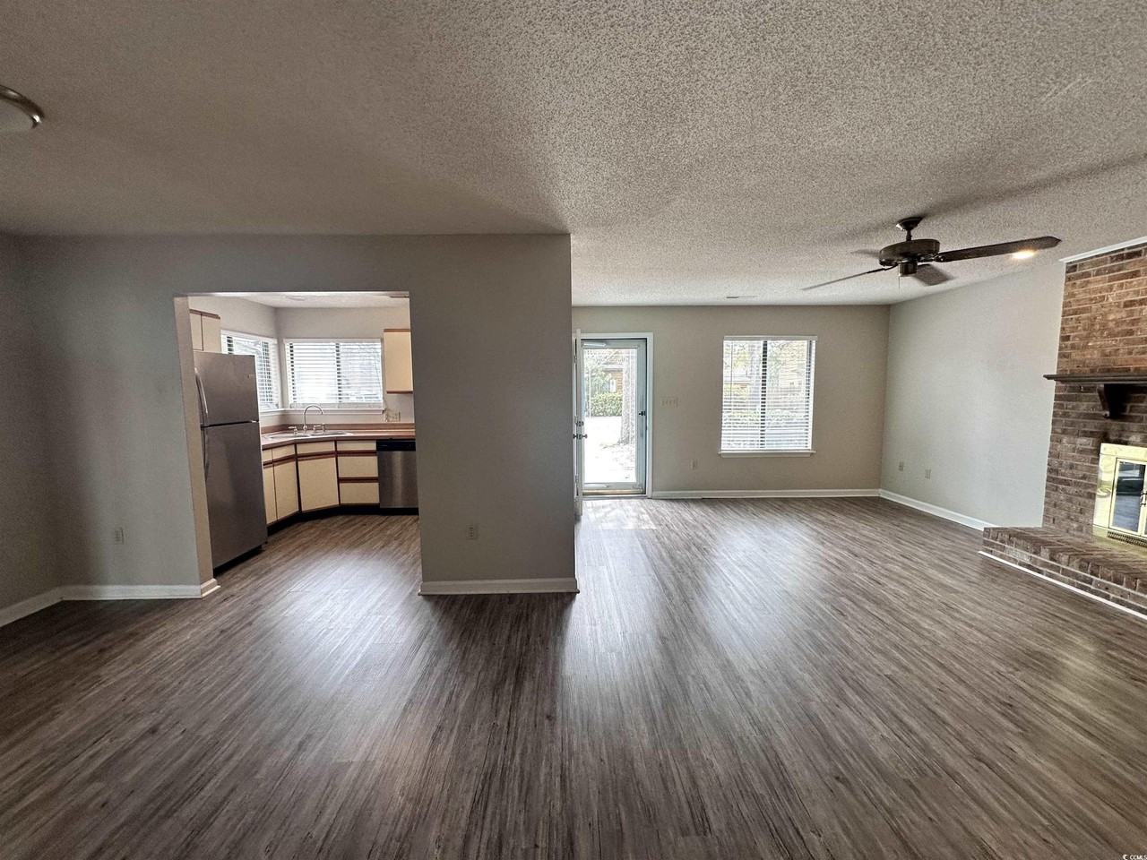 6536 Valene Court - Photo 4 of 31