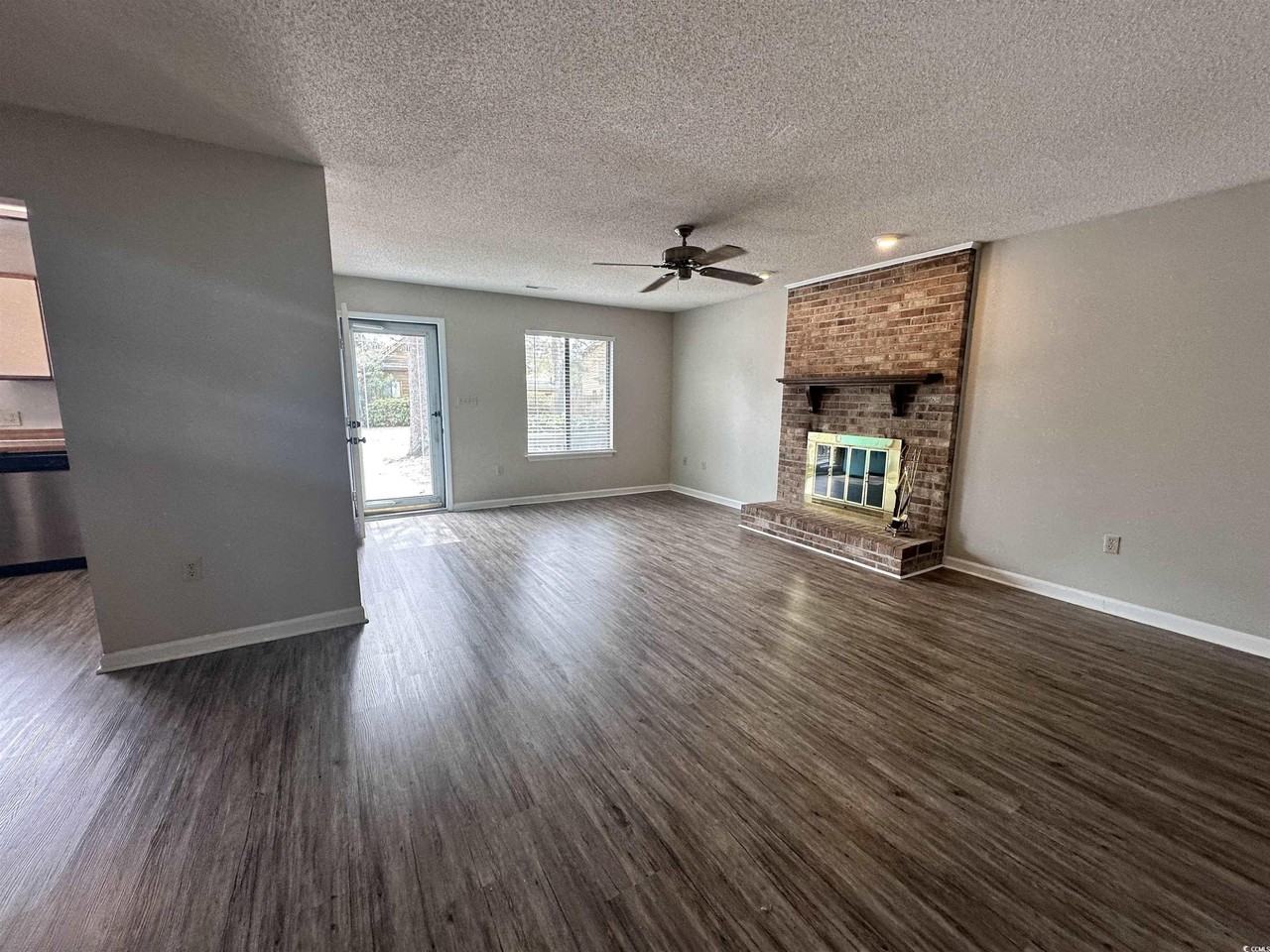 6536 Valene Court - Photo 5 of 31