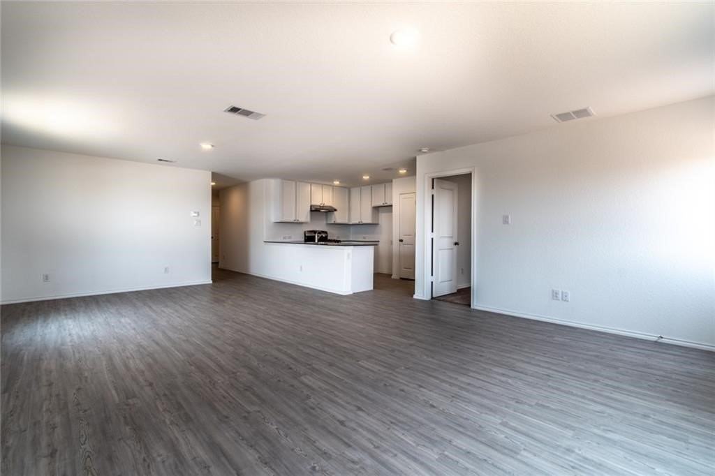 2302 Medusa Dr - Photo 5 of 30